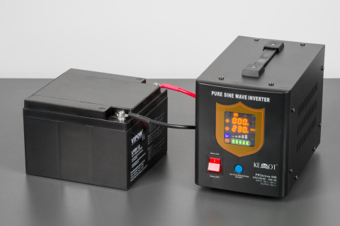 Zasilacz awaryjny UPS Kemot PROsinus 500 12V/230V Zasilacz awaryjny UPS Kemot PROsinus 500 12V/230V
