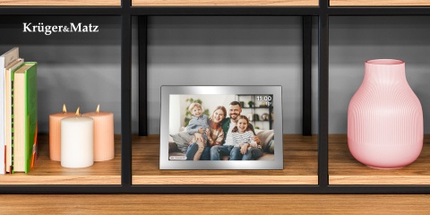 Cyfrowa ramka Kruger&Matz na zdjęcia FRAMEO Wi-Fi 10,1" wysoka jakość panel lustrzana Cyfrowa ramka Kruger&Matz na zdjęcia FRAMEO Wi-Fi 10,1" wysoka jakość panel lustrzana
