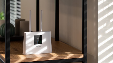Router 4G LTE na kartę SIM micro SIM LAN Rebel