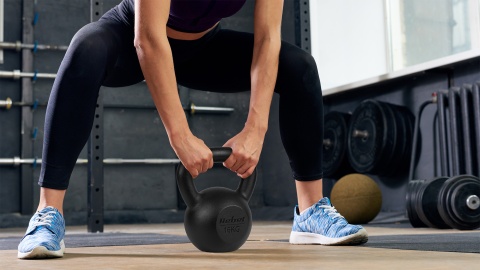 Kettlebell żeliwny 10kg kettle hantel obciążenie odważnik do ćwiczeń Rebel Kettlebell żeliwny 10kg kettle hantel obciążenie odważnik do ćwiczeń Rebel