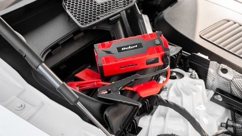 Jump starter - power bank z przewodami rozruchowymi i kompresorem Jump starter - power bank z przewodami rozruchowymi i kompresorem