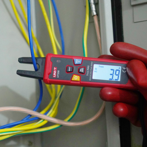 Tester napięcia Uni-T UT256 Tester napięcia Uni-T UT256