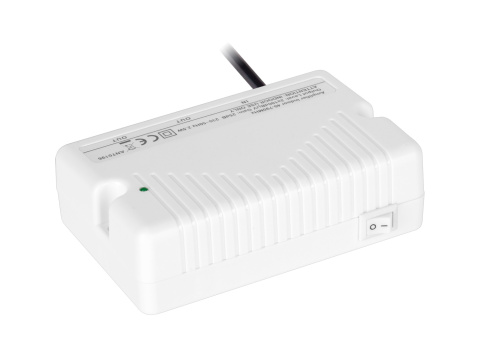 Wzmacniacz sygnału antenowego 20dB Cabletech ROZGAŁĘŹNIK NA 2TV