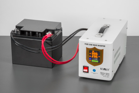 Zasilacz awaryjny UPS Kemot PROsinus 1500 24V/230V Zasilacz awaryjny UPS Kemot PROsinus 1500 24V/230V