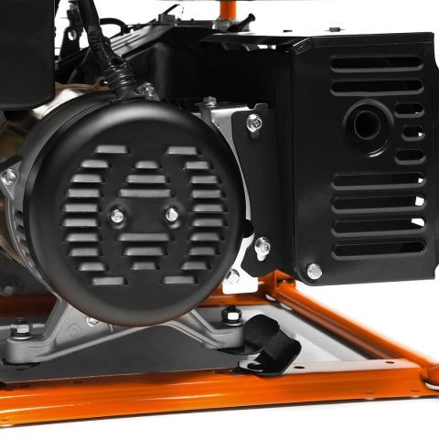 ZESTAW AGREGAT PRĄDOTWÓRCZY DAEWOO GDA 7500E-3 6.5kW + 2x GENERATOR OIL SAE 10W-30 DWO 600 ZESTAW AGREGAT PRĄDOTWÓRCZY DAEWOO GDA 7500E-3 6.5kW + 2x GENERATOR OIL SAE 10W-30 DWO 600