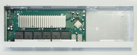 MIKROTIK ROUTERBOARD CRS326-24S+2Q+RM MIKROTIK ROUTERBOARD CRS326-24S+2Q+RM