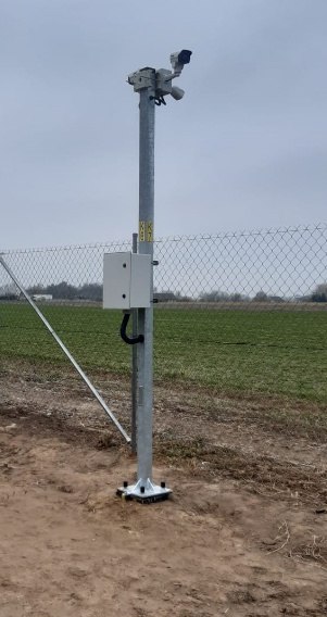 Słup ATS SKAM1/3 pod montaż kamer CCTV