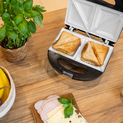 Opiekacz do kanapek tosty grzanki szybki 800W Teesa