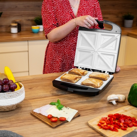 Toster opiekacz do kanapek Teesa 1500W sandwich