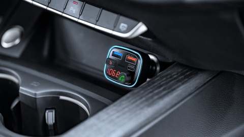 Transmiter samochodowy FM z funkcją Bluetooth odbiornik dźwięku Peiying