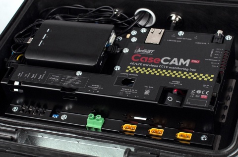 WALIZKA AKUMULATOROWA CCTV Z MIKROKAMERĄ I TRANSMISJĄ 4G/LTE CAMSAT CASECAM-PRO Q4 WALIZKA AKUMULATOROWA CCTV Z MIKROKAMERĄ I TRANSMISJĄ 4G/LTE CAMSAT CASECAM-PRO Q4