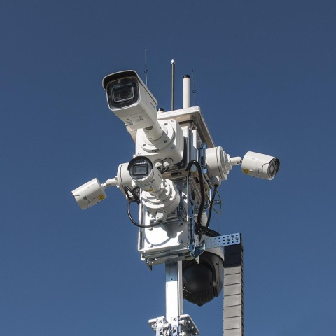 Mobilna wieża do zdalnego wideomonitoringu CCTV iCAM-TOWER AI 5MQ3 Mobilna wieża do zdalnego wideomonitoringu CCTV iCAM-TOWER AI 5MQ3