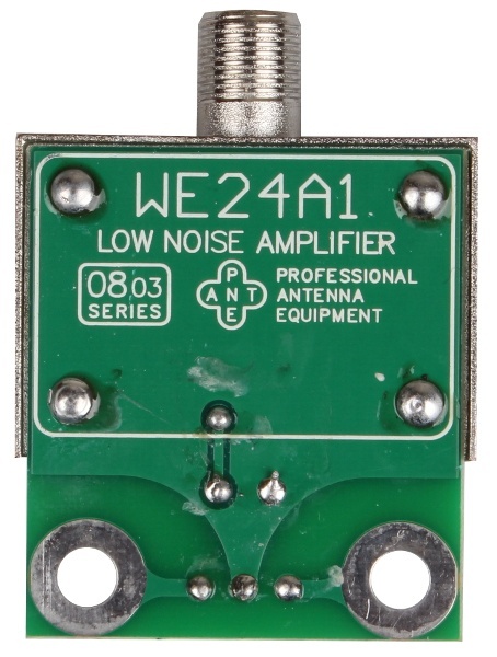 WZMACNIACZ ANTENOWY EKRANOWANY 24dB WZMACNIACZ ANTENOWY EKRANOWANY 24dB
