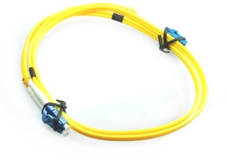 PATCHCORD ŚWIATŁOWODOWY SM SC/UPC-LC/UPC DUPLEX 1m