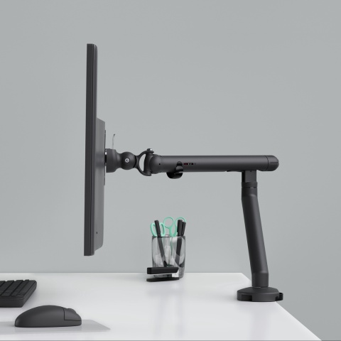 Uchwyt do monitora TV Warrior GU-100 regulowany max 35" pion/poziom 90° Uchwyt do monitora TV Warrior GU-100 regulowany max 35" pion/poziom 90°